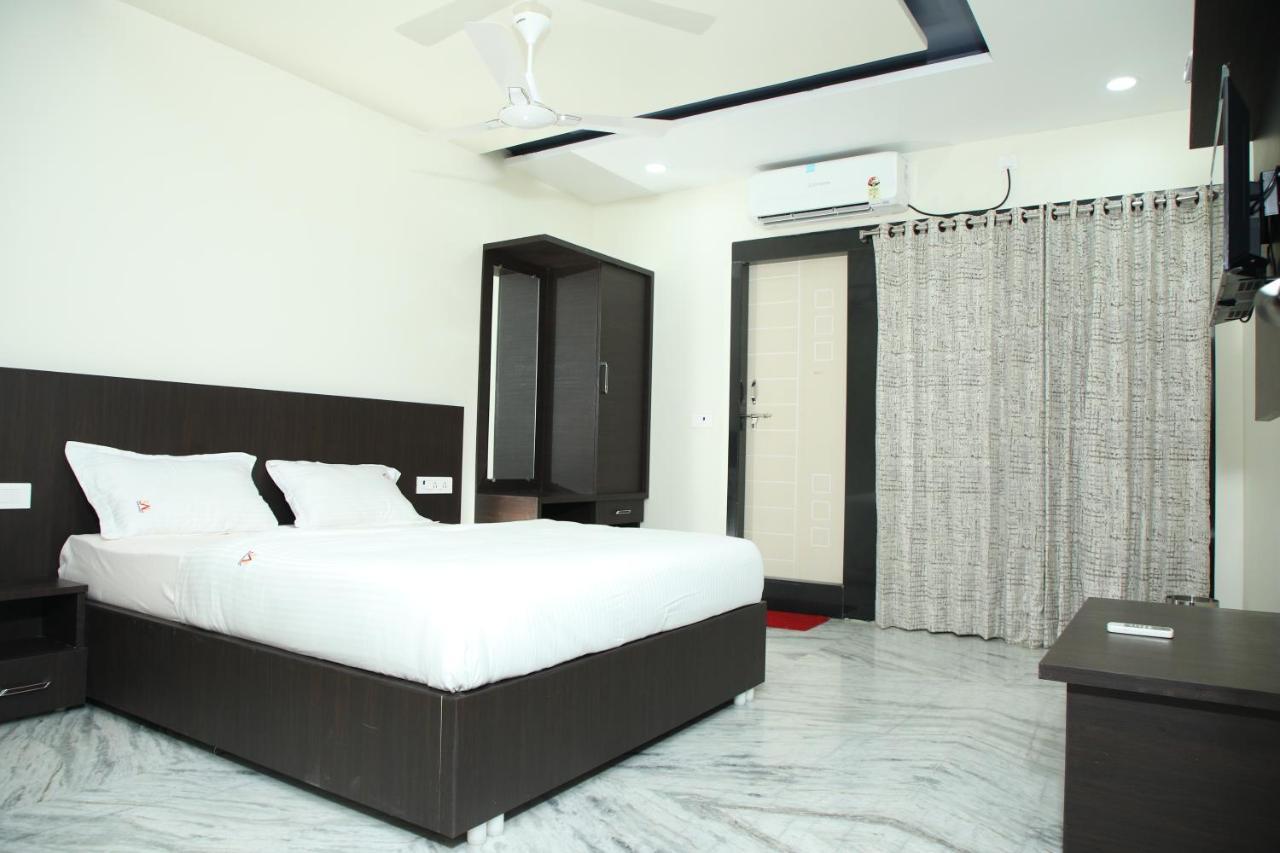 Sal Residency Annavaram Dış mekan fotoğraf