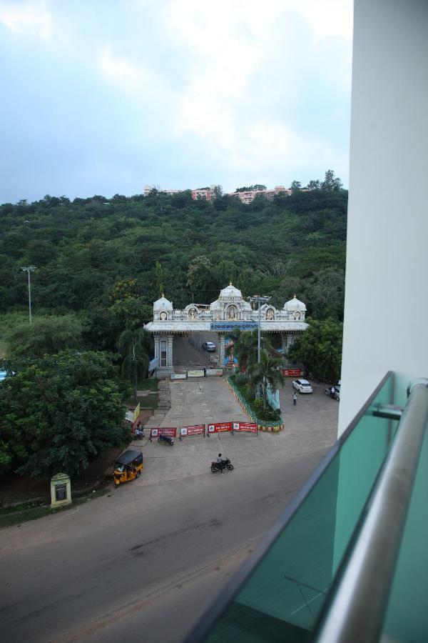 Sal Residency Annavaram Dış mekan fotoğraf