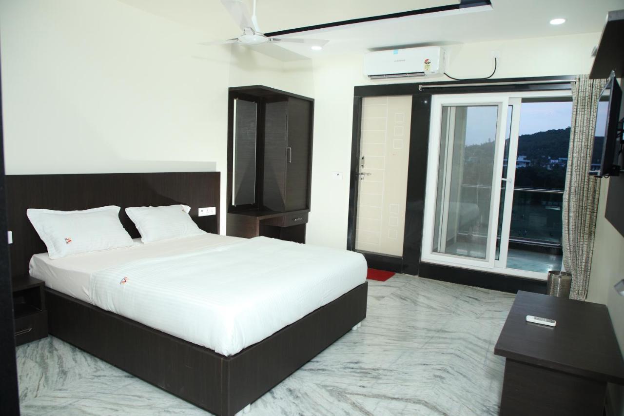 Sal Residency Annavaram Dış mekan fotoğraf